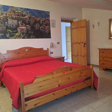 Grotta Dei Colombi Hotell Scanno Eksteriør bilde